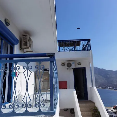 Daire Marinas Livadia (Tilos)