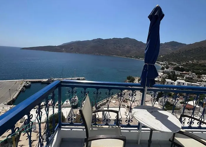 Marinas * Livadia (Tilos)